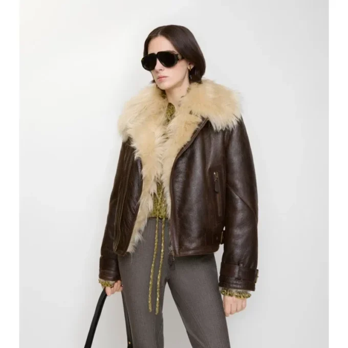 Kort aviatorjacka i shearling Kort aviatorjacka i shearling