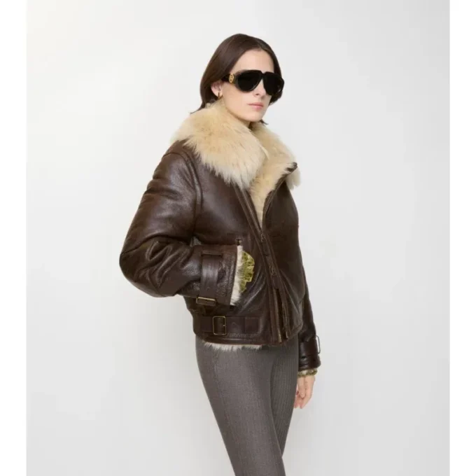 Kort aviatorjacka i shearling Kort aviatorjacka i shearling