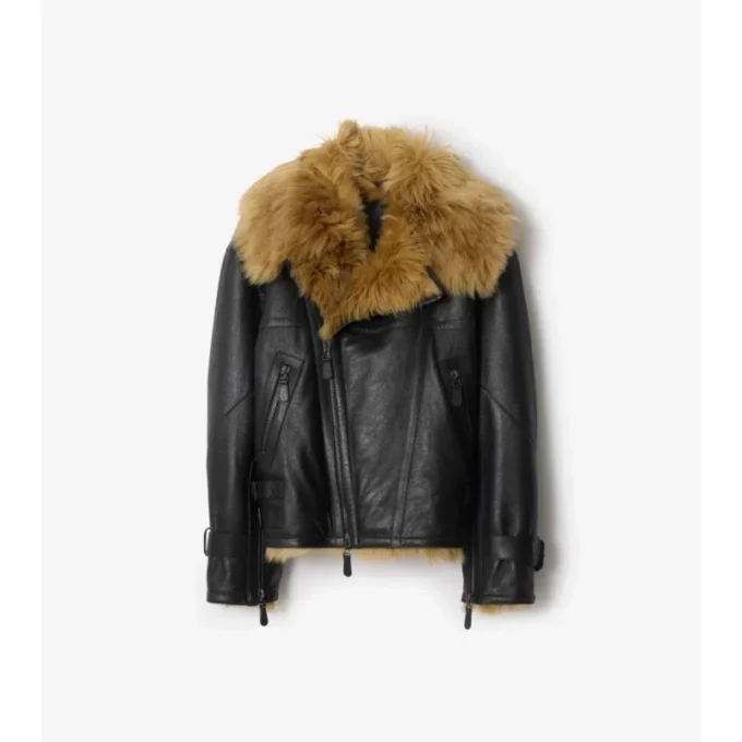 Kort jacka i shearling Kort jacka i shearling