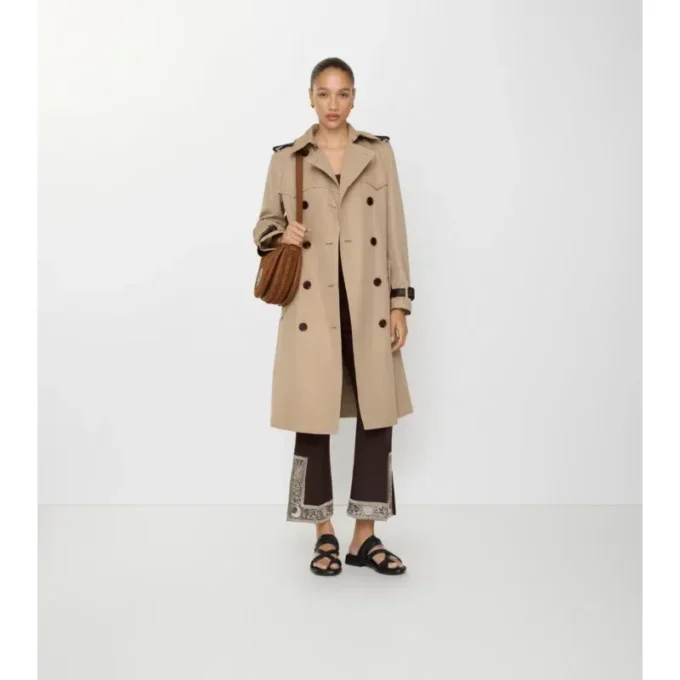 Lång Foxfield-trenchcoat i silke och bomull Lång Foxfield-trenchcoat i silke och bomull