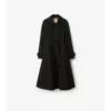 Lång gabardine-Car Coat i Ellingham-modell med utsvängd kjol Lång gabardine-Car Coat i Ellingham-modell med utsvängd kjol