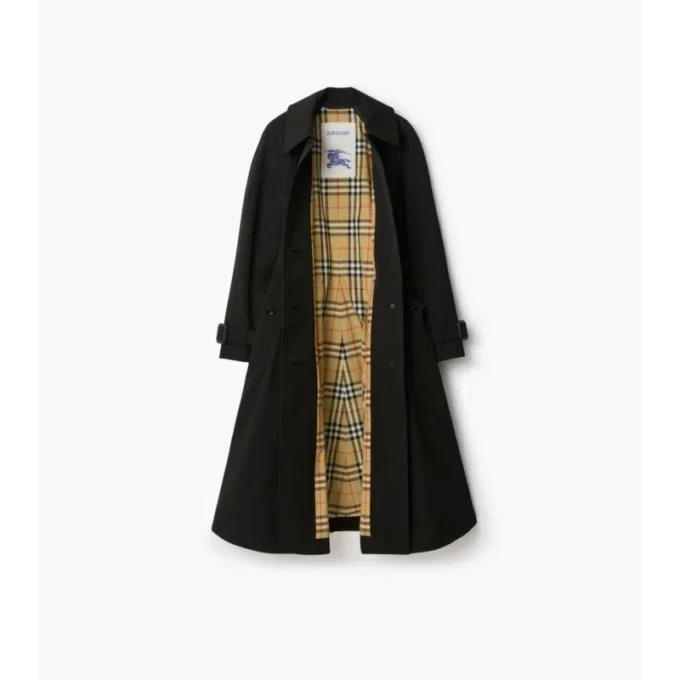 Lång gabardine-Car Coat i Ellingham-modell med utsvängd kjol Lång gabardine-Car Coat i Ellingham-modell med utsvängd kjol