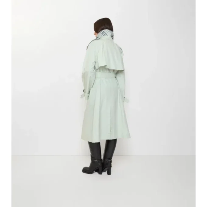 Lång, lätt Trench Coat i bomull, modell Fitzrovia Lång, lätt Trench Coat i bomull, modell Fitzrovia
