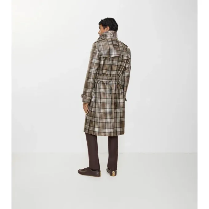 Lång rutig raffia-effekt-trenchcoat Lång rutig raffia-effekt-trenchcoat