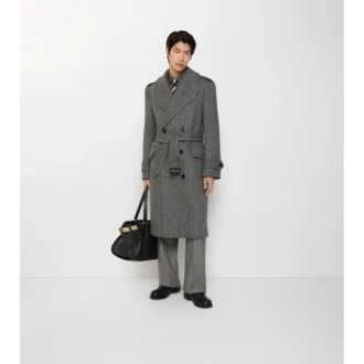 Lång trenchcoat i fiskbensmönstrad ull