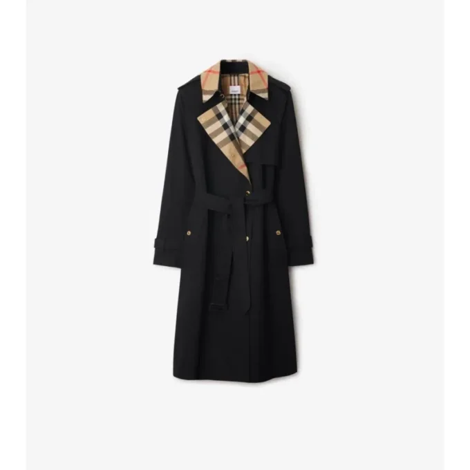 Lång trenchcoat i gabardin med rutig krage Lång trenchcoat i gabardin med rutig krage