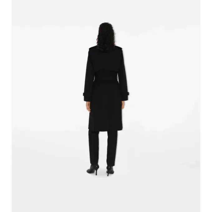 Lång trenchcoat i gabardin med rutig krage Lång trenchcoat i gabardin med rutig krage