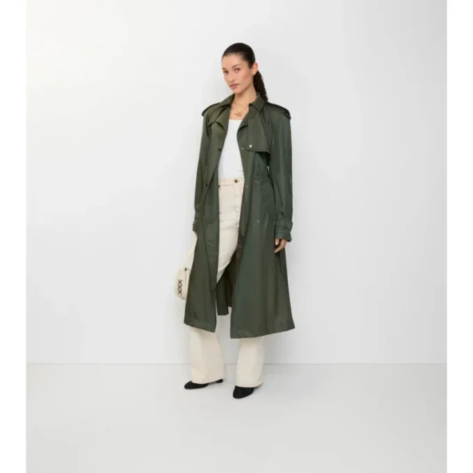 Lång trenchcoat i nylon med huva