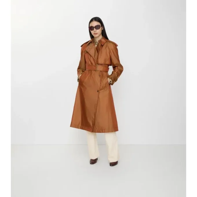 Lång trenchcoat i nylonblandning Lång trenchcoat i nylonblandning