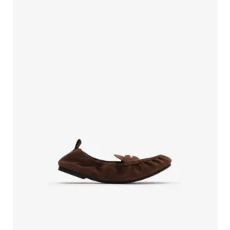 Loafers i mocka i färgen Fawn