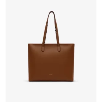 Medium tote med rutmönster