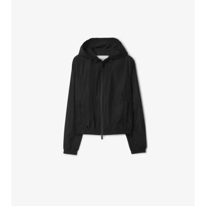 Nylonjacka med riddarstämpel Nylonjacka med riddarstämpel