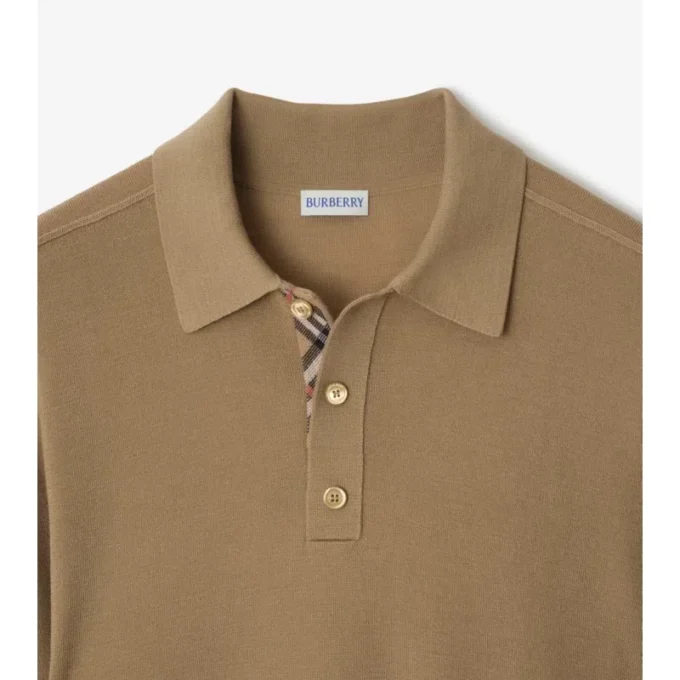 Polo-skjorta i ull Polo-skjorta i ull