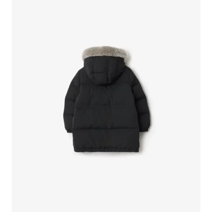 Pufferjacka i nylon med fuskpälskant Pufferjacka i nylon med fuskpälskant