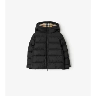 Pufferjacka i nylon med huva