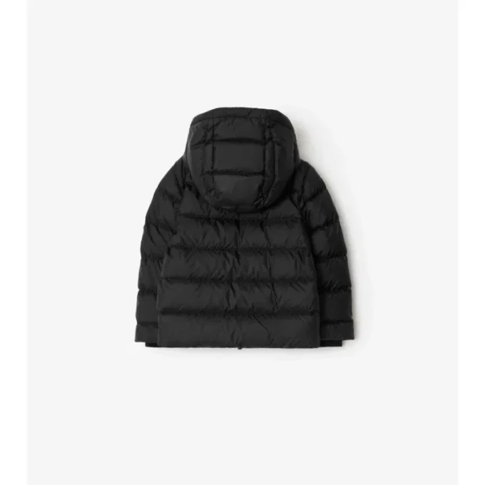 Pufferjacka i nylon med huva Pufferjacka i nylon med huva