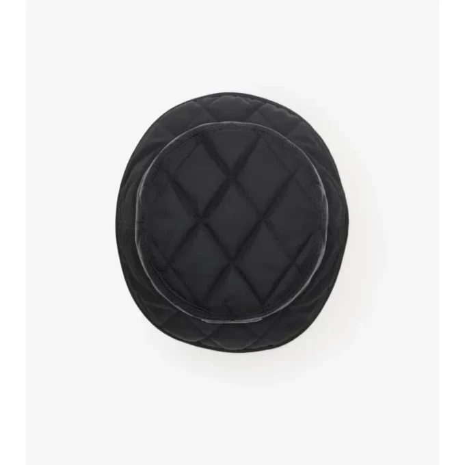 Quiltad hästskoformad bucket hat