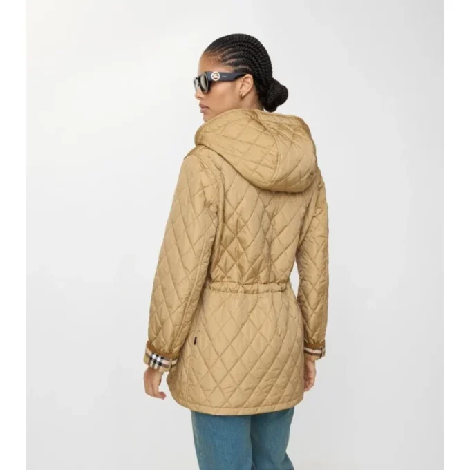 Quiltad nylonparkas Quiltad nylonparkas