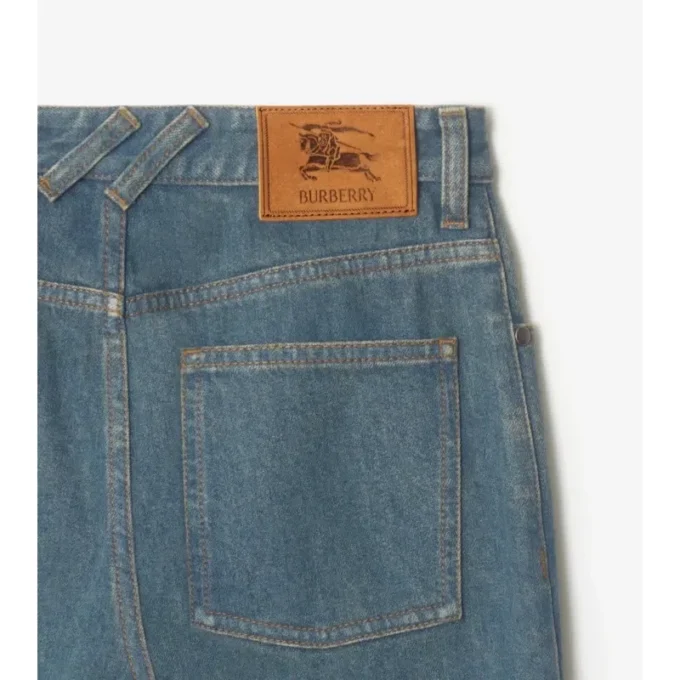 Raka jeans med medelhög midja Raka jeans med medelhög midja