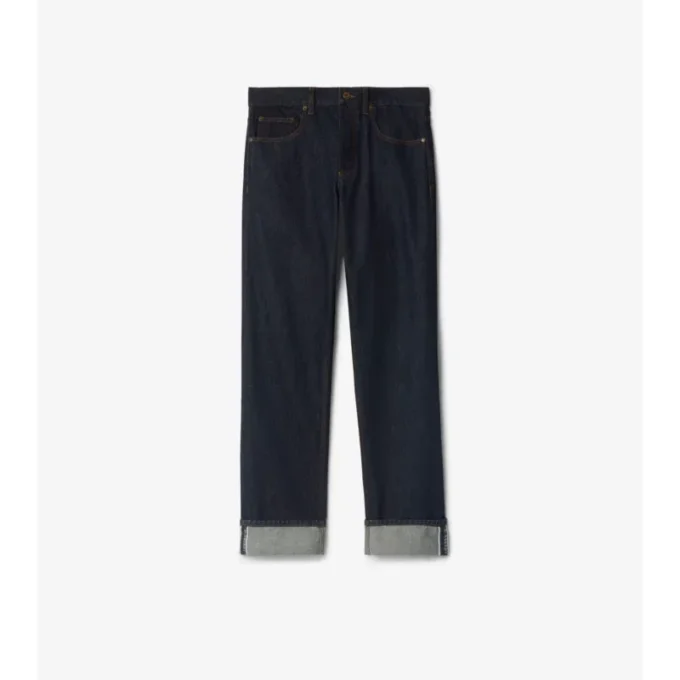 Raka jeans med uppvikt fåll Raka jeans med uppvikt fåll