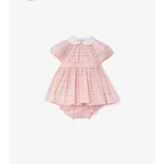Rutig bomullsklänning med bloomers Rutig bomullsklänning med bloomers