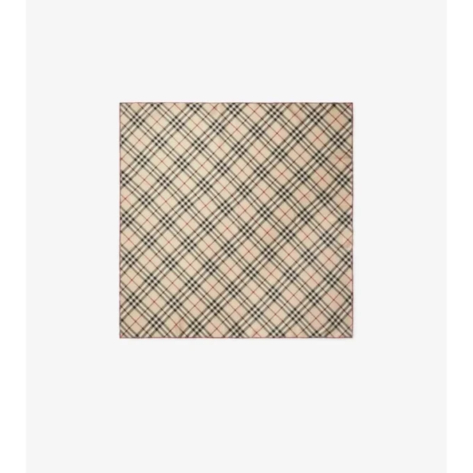 Rutig silkescarf Rutig silkescarf