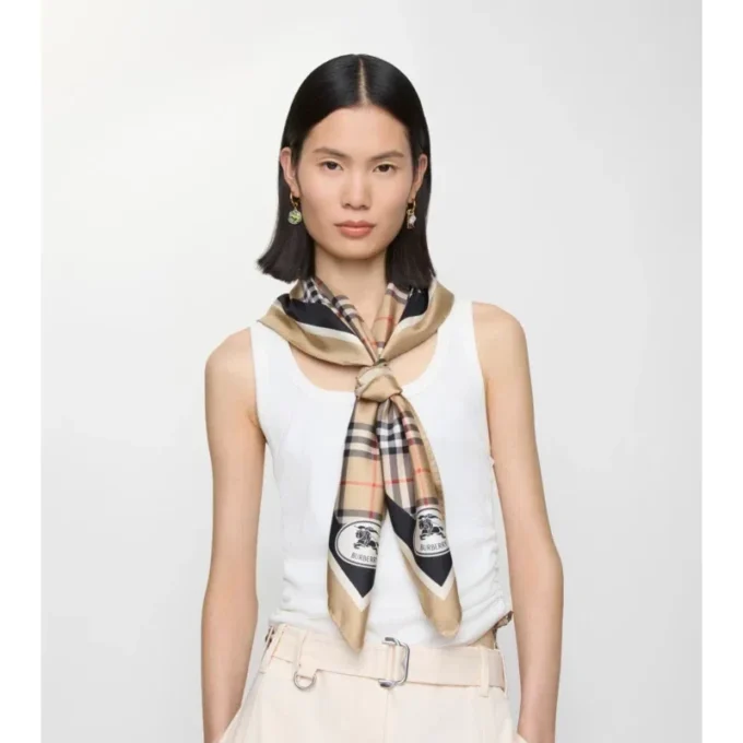 Rutig silkescarf Rutig silkescarf