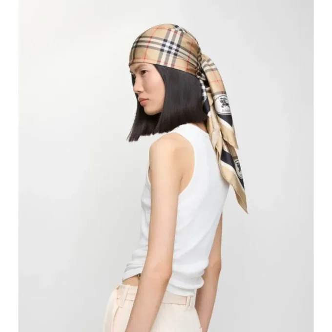 Rutig silkescarf Rutig silkescarf
