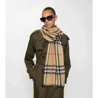 Rutig ullscarf