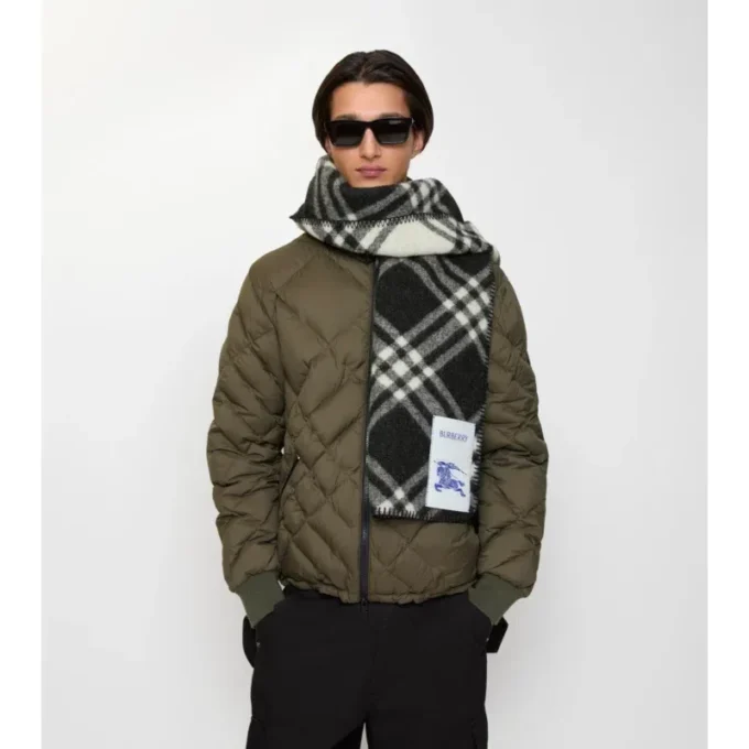 Rutig ullscarf Rutig ullscarf