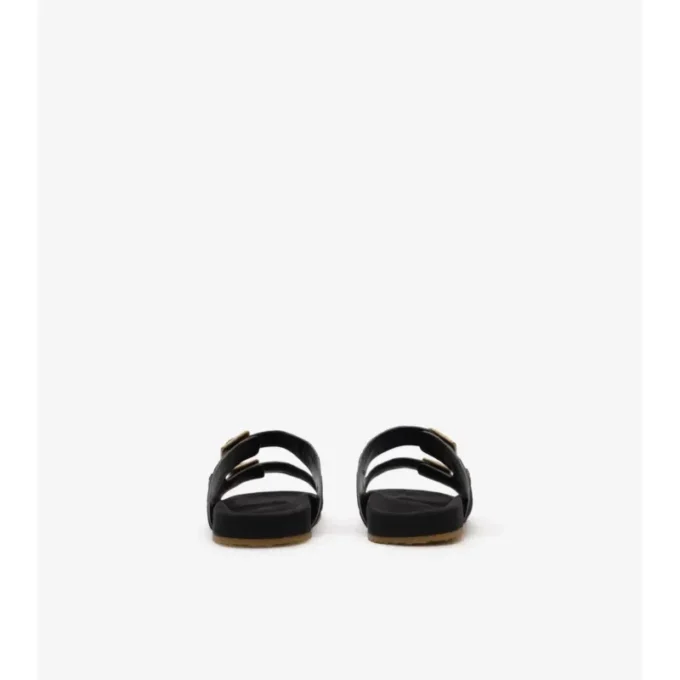 Sandaler i rutigt mocka Sandaler i rutigt mocka
