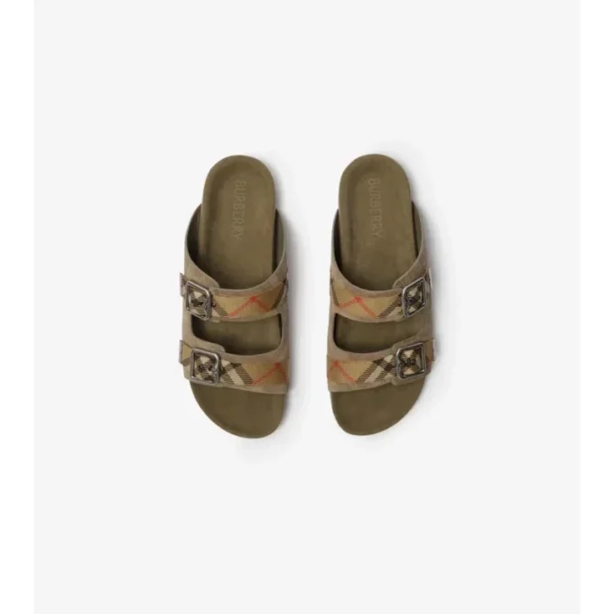 Sandaler i rutigt mocka Sandaler i rutigt mocka