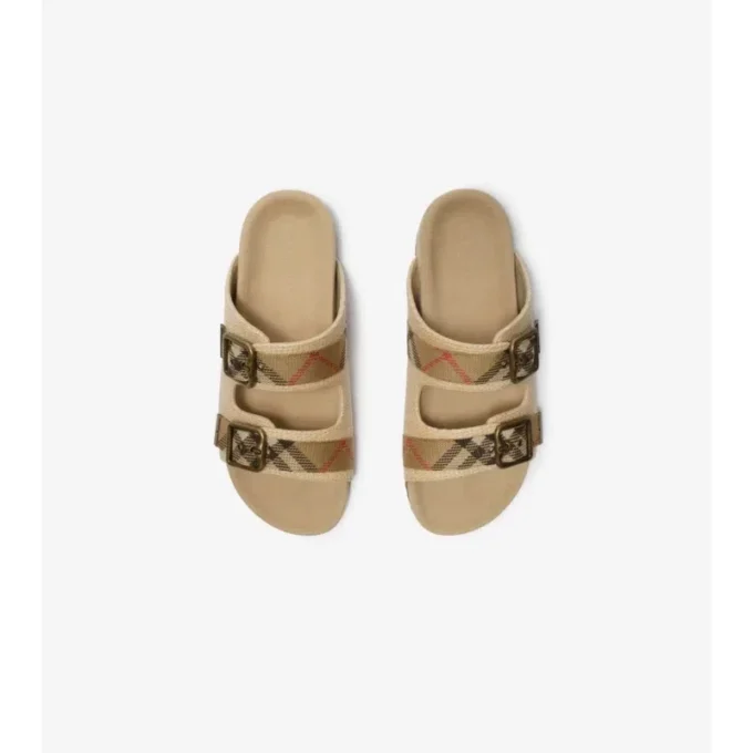 Sandaler med raffiaeffekt Sandaler med raffiaeffekt