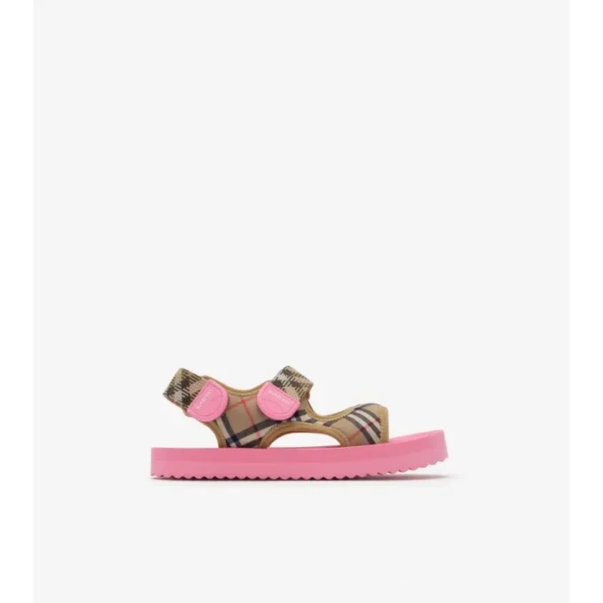 Sandaler med rutmönster Sandaler med rutmönster