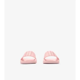 Sandaler med rutmönster