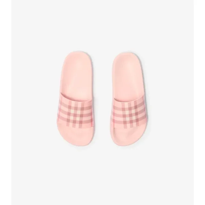 Sandaler med rutmönster Sandaler med rutmönster