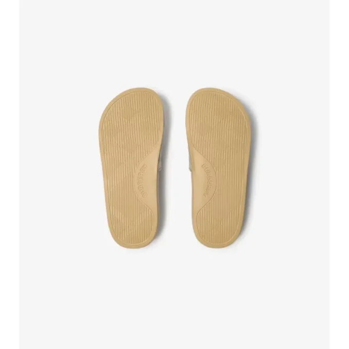 Sandaler med rutmönster Sandaler med rutmönster