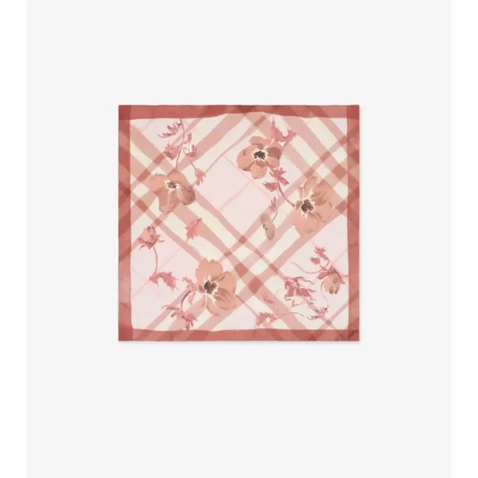 Silkescarf med akvarellrutmönster Silkescarf med akvarellrutmönster