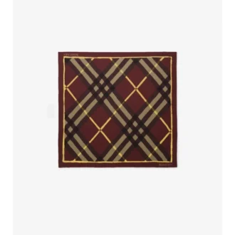 Silkescarf med akvarellrutmönster