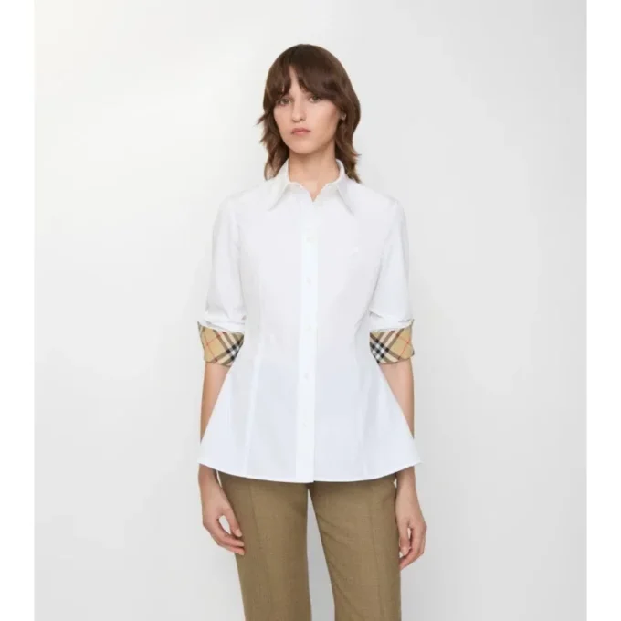 Slim fit-skjorta i bomullspoplin Slim fit-skjorta i bomullspoplin
