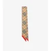 Smal kontrastrutig silkescarf Smal kontrastrutig silkescarf