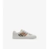 Sneakers i bomull och läder med rutmönster