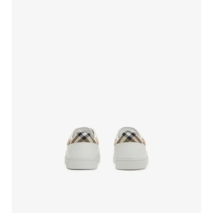 Sneakers i läder Sneakers i läder