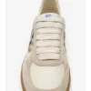 Sneakers i läder, mocka och rutmönster Sneakers i läder, mocka och rutmönster