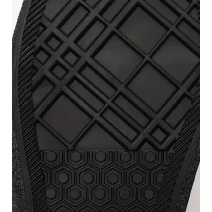 Sneakers i nylonblandning med rutmönster Sneakers i nylonblandning med rutmönster
