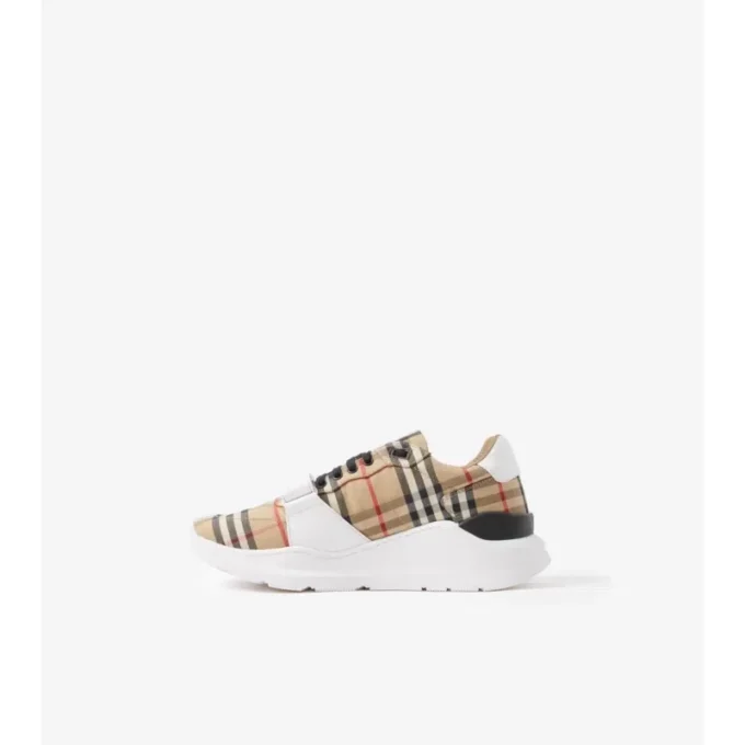 Sneakers i rutmönster, mocka och läder Sneakers i rutmönster, mocka och läder