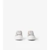 Sneakers med rutmönster Sneakers med rutmönster