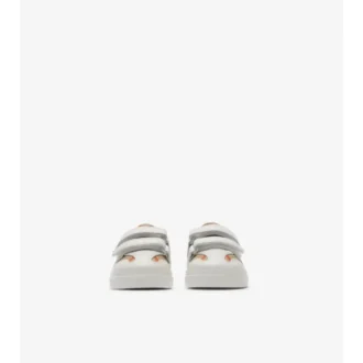 Sneakers med rutmönster och läder