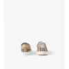 Sneakers med rutmönster och läder Sneakers med rutmönster och läder