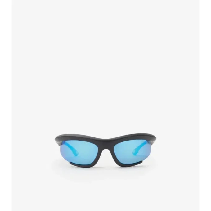 Sportiga solglasögon Sportiga solglasögon